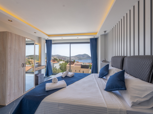  gece  -  Kasım
  | Kalkan’da 8 Kişilik Lüks Villa, Özel Isıtmalı Havuz ve Merkezi Konum